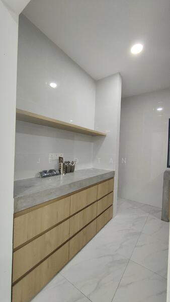 Single storey Tabuan jaya Kuching Sarawak for rent untuk Untuk Disewa - RM 2,200 /bulan, Feb 2026 - Kitchen - PropertyGuru.com.my