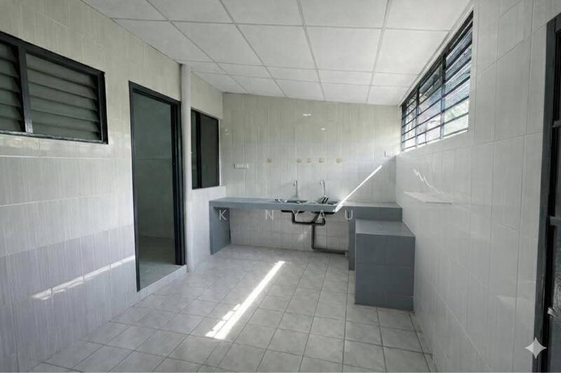 2-storey Terraced House for Sale in Ipoh (Perak) - Ck Nyau - Kitchen - PropertyGuru.com.my
