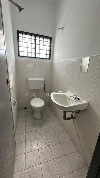 2-storey Terraced House for Sale in Ipoh (Perak) - Ck Nyau - Bathroom - PropertyGuru.com.my