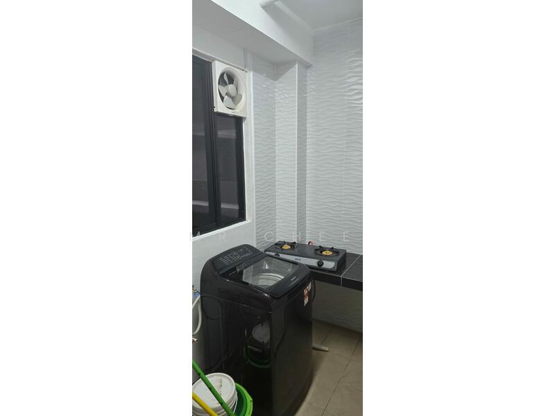 Condominium for Rent at Upper East @ Tiger Lane - Mr Chee - Kitchen - PropertyGuru.com.my