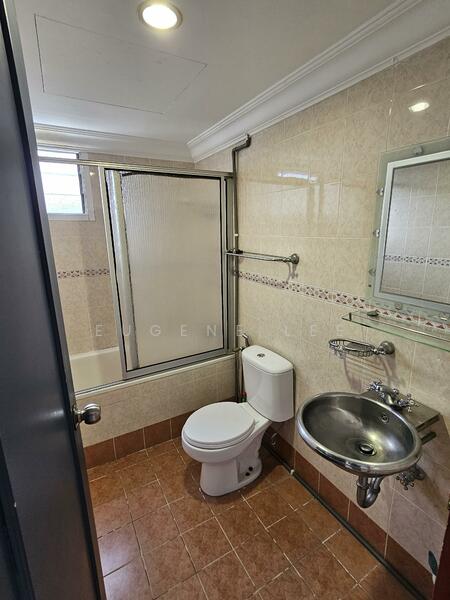 Gurney Park Condominium untuk Untuk Dijual - RM 688,000, Feb 2026 - Bathroom - PropertyGuru.com.my