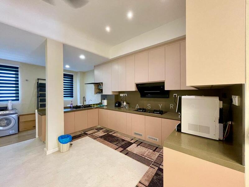Eco Majestic untuk Untuk Dijual - RM 730,000, Feb 2026 - Kitchen - PropertyGuru.com.my