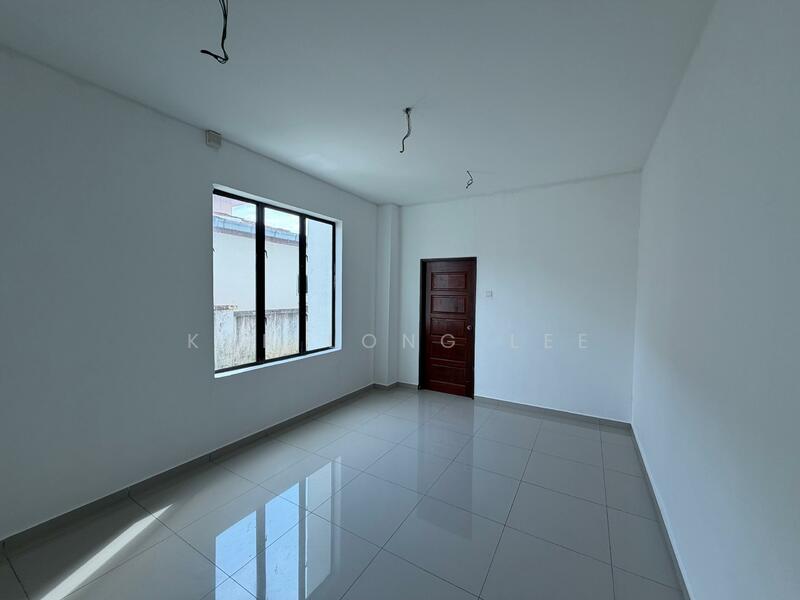 For Sale - Seri Iskandar