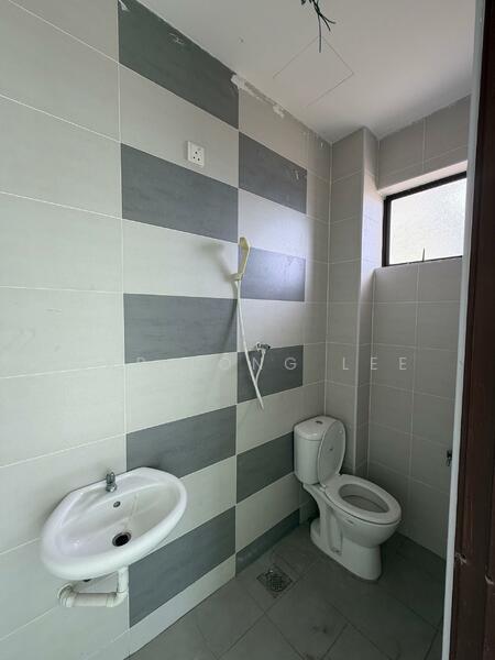 For Sale - Seri Iskandar