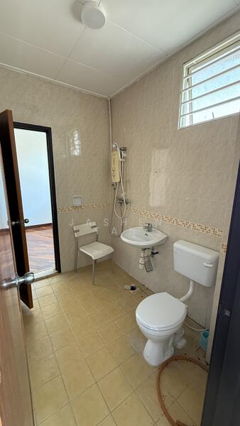 2-storey Terraced House for Rent in Bandar Puteri Puchong (Puchong) - Jashen Tan - Bathroom - PropertyGuru.com.my
