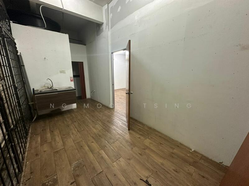Shop for Rent in Kepong (Kuala Lumpur) - Ng Moon Tsing - Interior - PropertyGuru.com.my