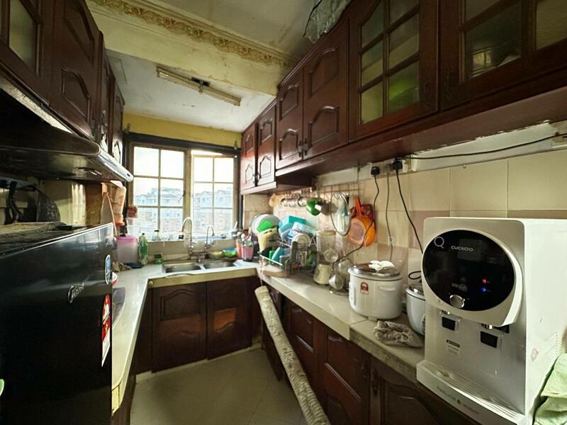 Apartment for Sale at Apartment Seri Meranti - Amirul Nasyriq - Kitchen - PropertyGuru.com.my