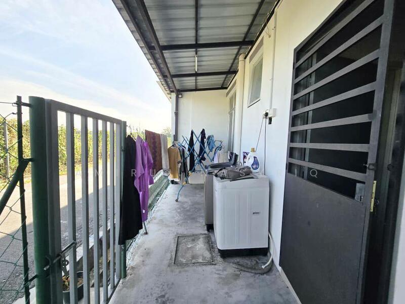 Terraced House for Sale in Bandar Mahkota Banting (Tanjong Duabelas) - Amirul Nasyriq - Exterior - PropertyGuru.com.my