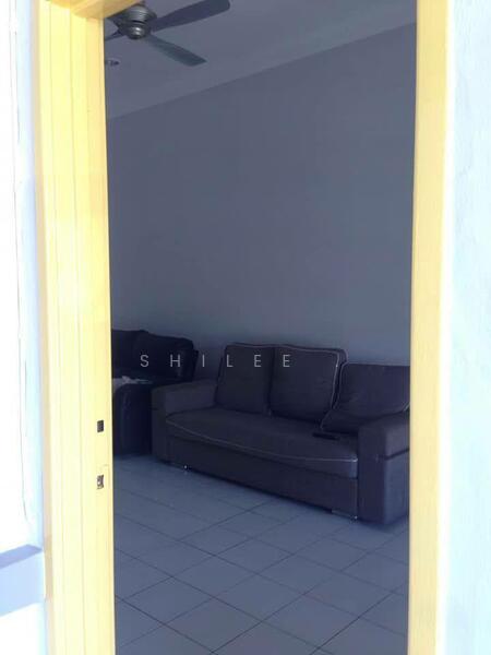 1-storey Terraced House for Sale in Mutiara Rini (Skudai) - Shilee . - Living Room - PropertyGuru.com.my