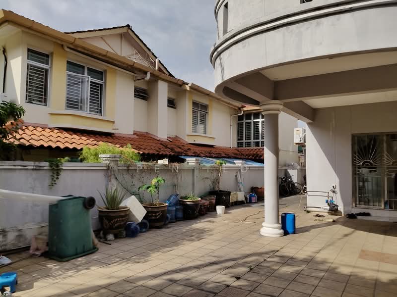 Semi-Detached House for Sale in Permatang Damar Laut (Batu Maung) - Pen Teo - Car Porch - PropertyGuru.com.my