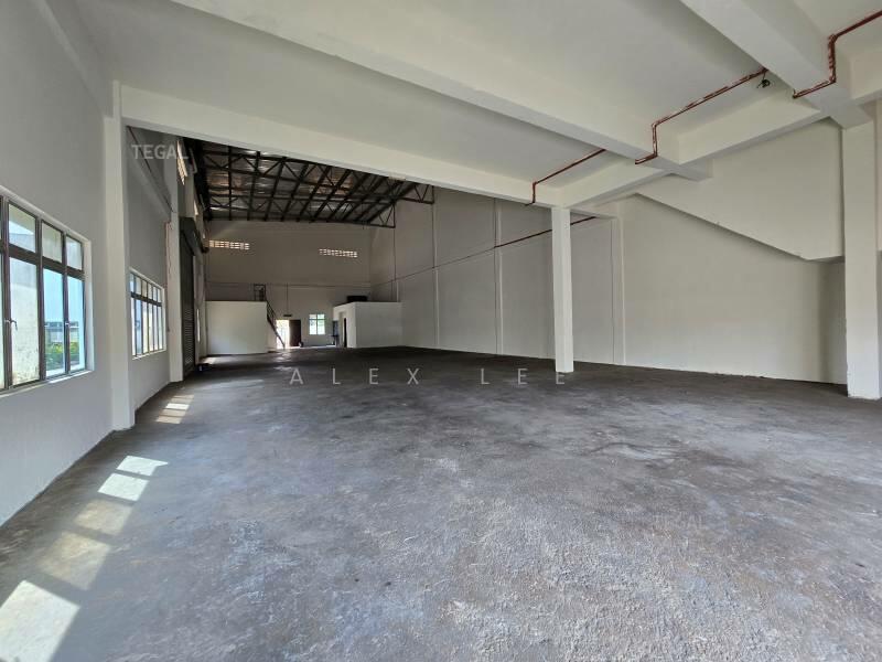 Warehouse for Rent in Shah Alam (Selangor) - Alex Lee - Interior - PropertyGuru.com.my