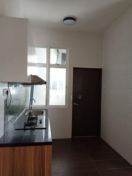 M Condominium @ Larkin untuk Untuk Disewa - RM 2,100 /bulan, Feb 2026 - Kitchen - PropertyGuru.com.my
