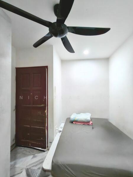 2-storey Terraced House for Sale in Tebrau (Johor) - Nicholas Tey - Bedroom - PropertyGuru.com.my
