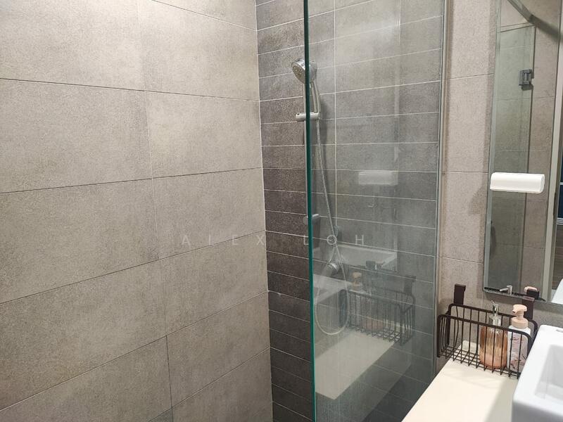 Condominium for Rent at Vivo Residential Suites - Alex Loh - Bathroom - PropertyGuru.com.my