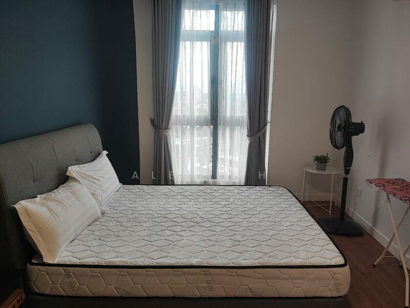 Condominium for Rent at Vivo Residential Suites - Alex Loh - Bedroom - PropertyGuru.com.my
