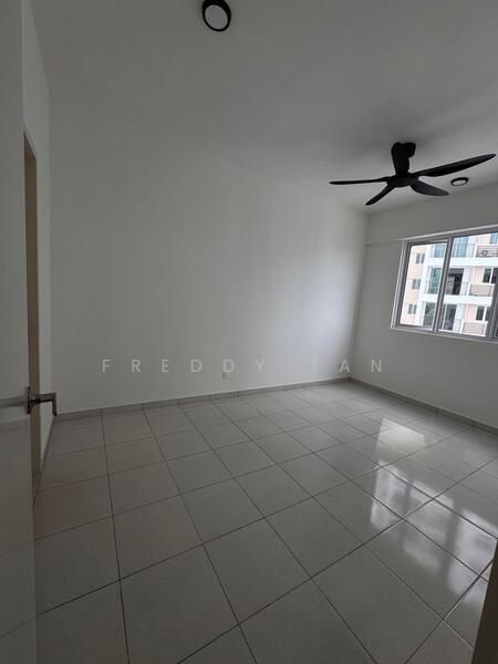 Havana Beach Residences untuk Untuk Disewa - RM 1,300 /bulan, Feb 2026 - PropertyGuru.com.my