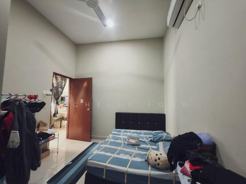 Cluster House for Sale in Nusantara Prima (Gelang Patah) - Michelle Fong - Bedroom - PropertyGuru.com.my
