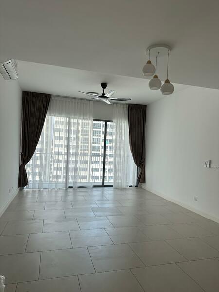 Triuni Residences untuk Untuk Disewa - RM 2,600 /bulan, Feb 2026 - Living Room - PropertyGuru.com.my