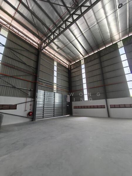 Factory for Rent in Batu Arang (Selangor) - Emma Wong Mui Ling - Interior - PropertyGuru.com.my