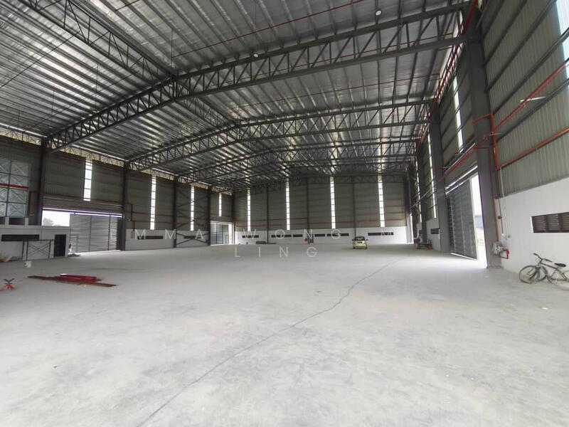 Factory for Rent in Batu Arang (Selangor) - Emma Wong Mui Ling - Interior - PropertyGuru.com.my