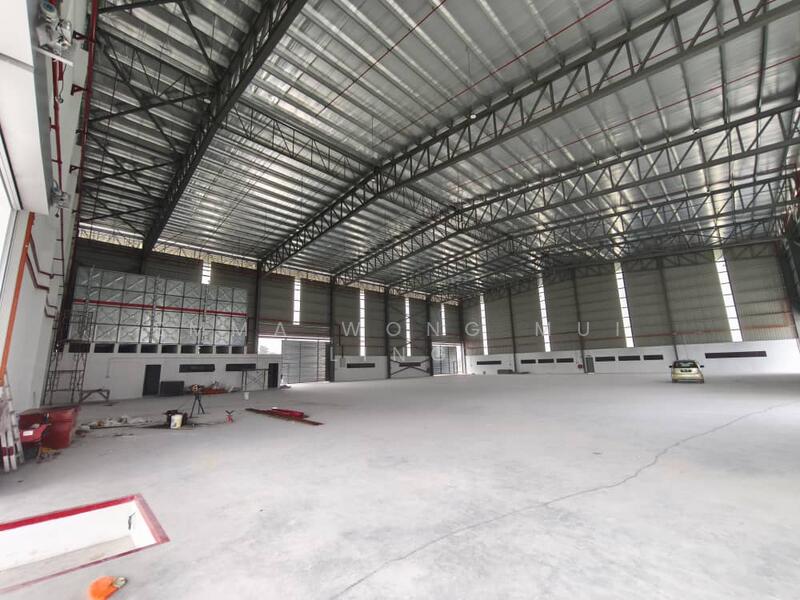 Factory for Rent in Batu Arang (Selangor) - Emma Wong Mui Ling - Interior - PropertyGuru.com.my