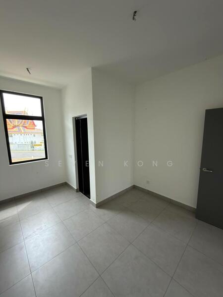 2-storey Terraced House for Sale in Setia Eco Cascadia (Tebrau) - Seven Kong - Interior - PropertyGuru.com.my