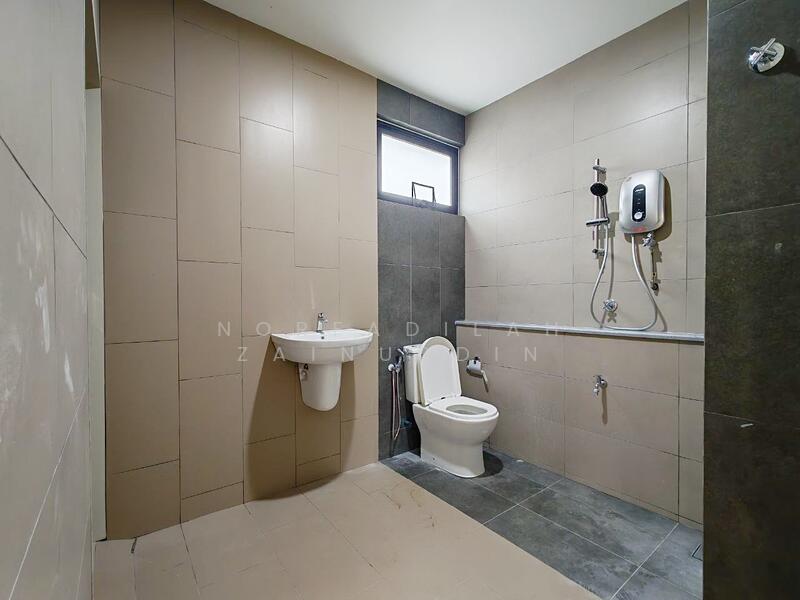 2-storey Terraced House for Sale in Elmina (Shah Alam) - NORFADILAH ZAINUDDIN - Bathroom - PropertyGuru.com.my