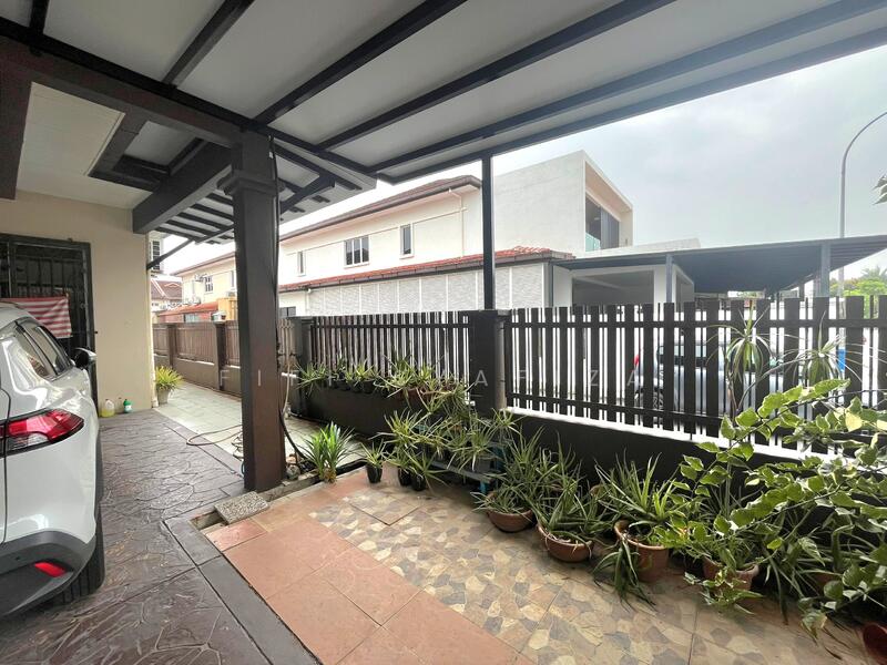 2-storey Terraced House for Sale in Seksyen 7 (Shah Alam) - Fifi Syafiza - Exterior - PropertyGuru.com.my