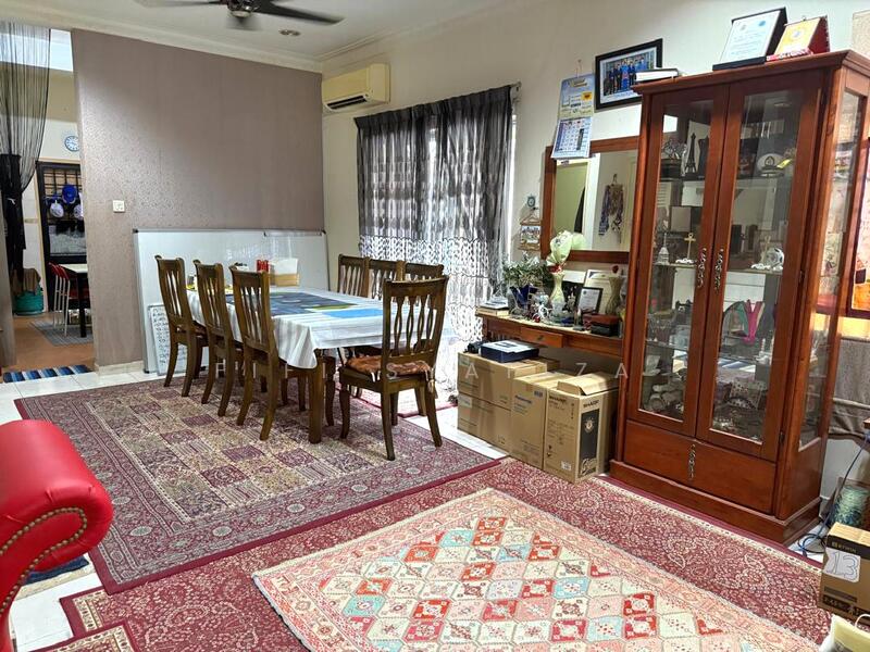 2-storey Terraced House for Sale in Seksyen 7 (Shah Alam) - Fifi Syafiza - Dining Room - PropertyGuru.com.my