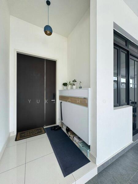 2-storey Terraced House for Sale in Johor Bahru (Johor) - Yuki Cheng - Entrance - PropertyGuru.com.my