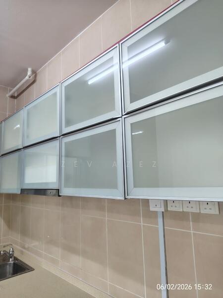 OUG Parklane untuk Untuk Disewa - RM 1,500 /bulan, Feb 2026 - Kitchen - PropertyGuru.com.my