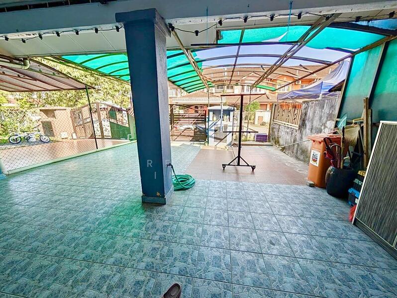 2-storey Terraced House for Sale in Sungai Buloh (Selangor) - NORFADILAH ZAINUDDIN - Exterior - PropertyGuru.com.my