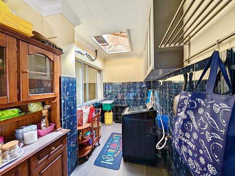2-storey Terraced House for Sale in Sungai Buloh (Selangor) - NORFADILAH ZAINUDDIN - Kitchen - PropertyGuru.com.my