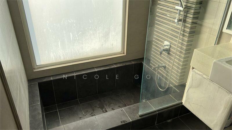 SOHO @ Zetapark untuk Untuk Disewa - RM 1,700 /bulan, Mac 2026 - Bathroom - PropertyGuru.com.my