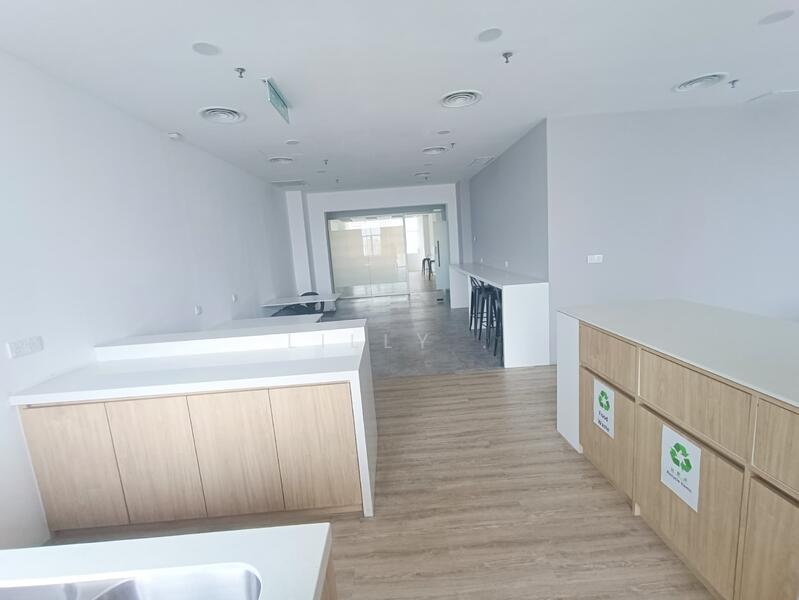 Office for Rent in Taman Bukit Jambul (Bukit Jambul) - Lilly . - Interior - PropertyGuru.com.my