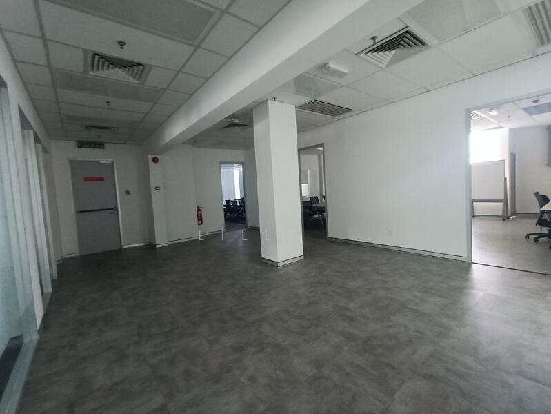 Office for Rent in Taman Bukit Jambul (Bukit Jambul) - Lilly . - Interior - PropertyGuru.com.my