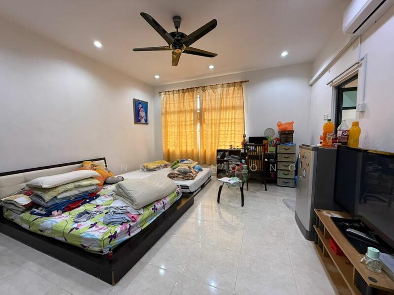 2-storey Terraced House for Sale in Bandar Mahkota Cheras (Cheras) - Kenny Choong - Bedroom - PropertyGuru.com.my