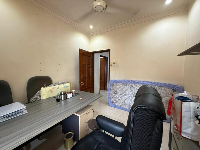 2-storey Terraced House for Sale in Bandar Mahkota Cheras (Cheras) - Kenny Choong - Study - PropertyGuru.com.my