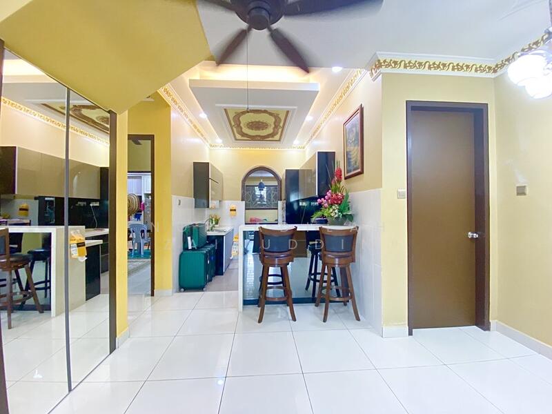 Bungalow for Sale in Puncak Bestari (Puncak Alam) - NORFADILAH ZAINUDDIN - Kitchen - PropertyGuru.com.my