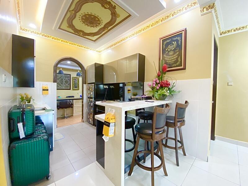 Bungalow for Sale in Puncak Bestari (Puncak Alam) - NORFADILAH ZAINUDDIN - Kitchen - PropertyGuru.com.my