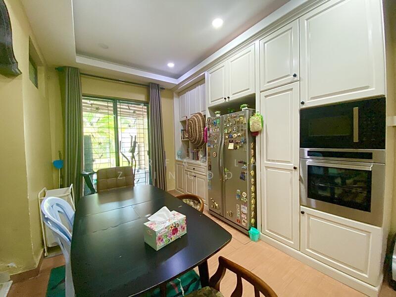 Bungalow for Sale in Puncak Bestari (Puncak Alam) - NORFADILAH ZAINUDDIN - Kitchen - PropertyGuru.com.my