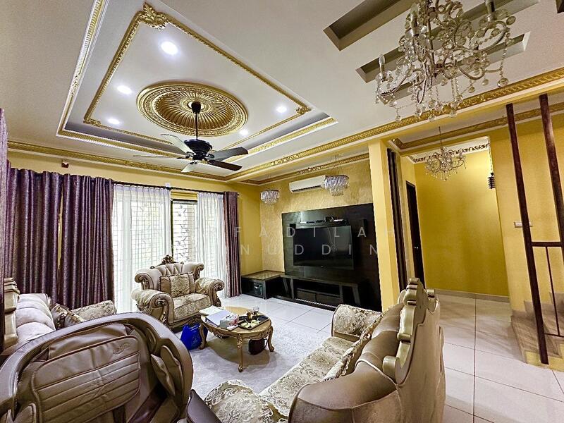 Bungalow for Sale in Puncak Bestari (Puncak Alam) - NORFADILAH ZAINUDDIN - Living Room - PropertyGuru.com.my