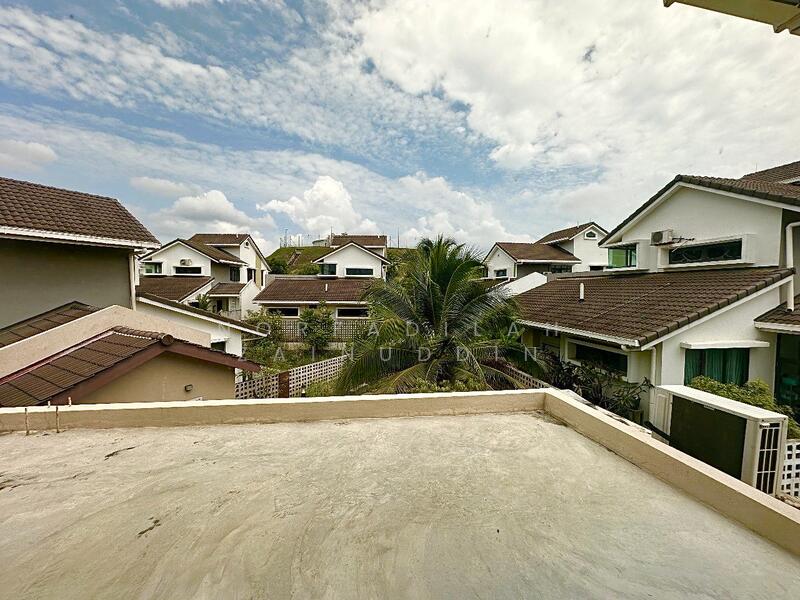 Bungalow for Sale in Puncak Bestari (Puncak Alam) - NORFADILAH ZAINUDDIN - Exterior - PropertyGuru.com.my