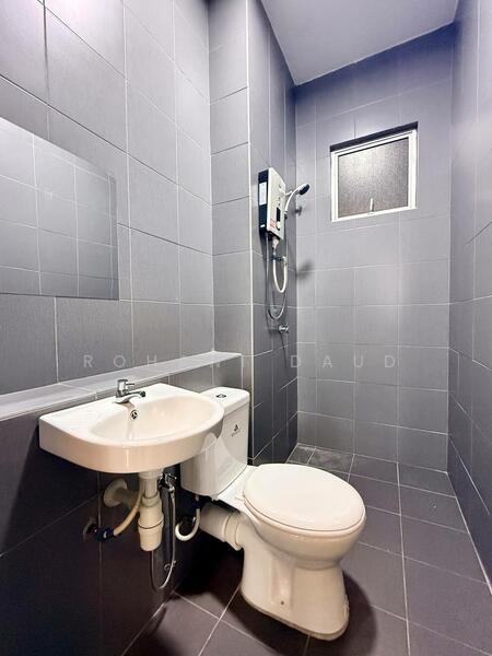 Apartment for Rent at Idaman Abadi - Rohani Daud - Bathroom - PropertyGuru.com.my
