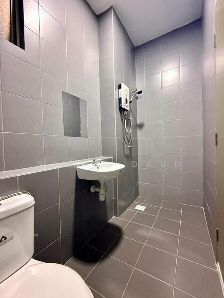 Apartment for Rent at Idaman Abadi - Rohani Daud - Bathroom - PropertyGuru.com.my
