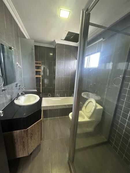 Hartamas Regency 2 untuk Untuk Disewa - RM 6,000 /bulan, Feb 2026 - Bathroom - PropertyGuru.com.my