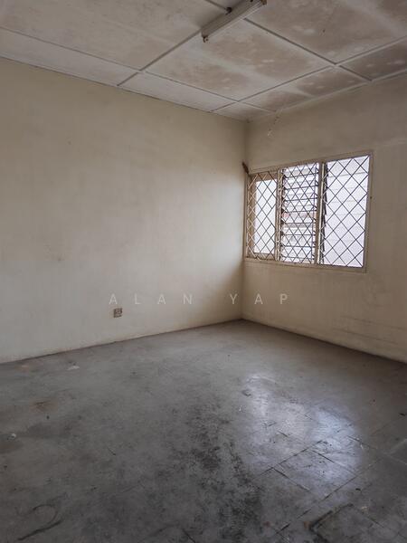 Taman Pelangi untuk Untuk Dijual - RM 1,080,000, Feb 2026 - Interior - PropertyGuru.com.my