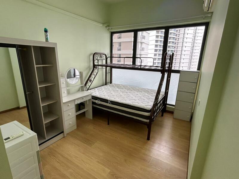 Condominium for Rent at Bay Point @ Country Garden Danga Bay - Nick Ong - Bedroom - PropertyGuru.com.my