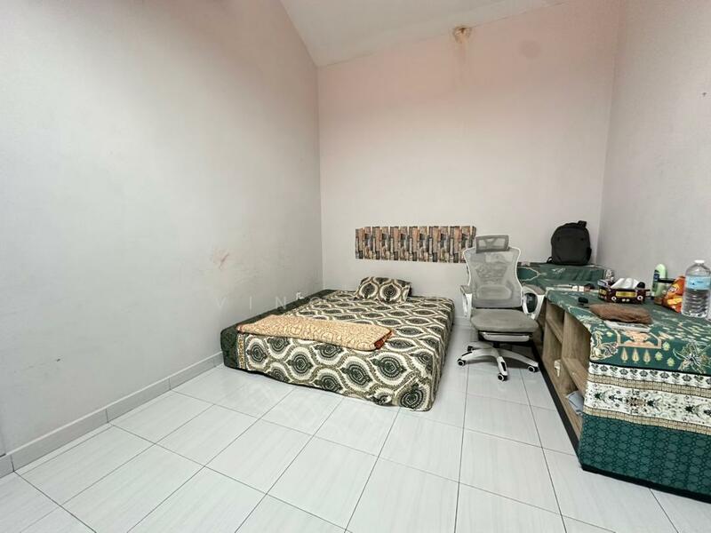 2-storey Terraced House for Sale in Setia Tropika (Johor Bahru) - Vincy Sia - Bedroom - PropertyGuru.com.my