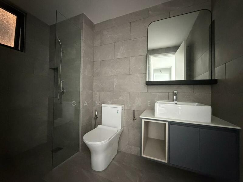 Service Residence for Sale at D'Ivo - Camy Liew - Master Bathroom - PropertyGuru.com.my